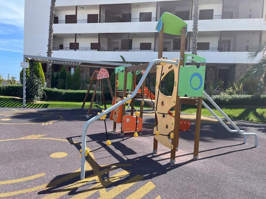 Privatunterkunft Mit Grosser Poolanlage, Meerblick Dehesa de Campoamor  Exteriör bild